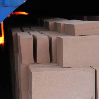 冶炼炉用耐火材料 金属冶炼行业用耐火材料 品类繁多 来电选购