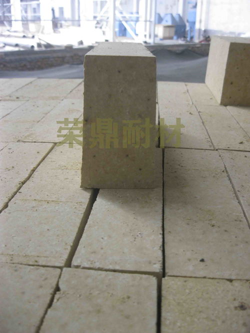 郑州荣鼎耐火材料成产厂家 耐火砖 浇注料