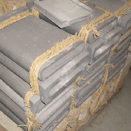 无机非金属材料的硬度对耐火材料的耐磨性也有很大影响